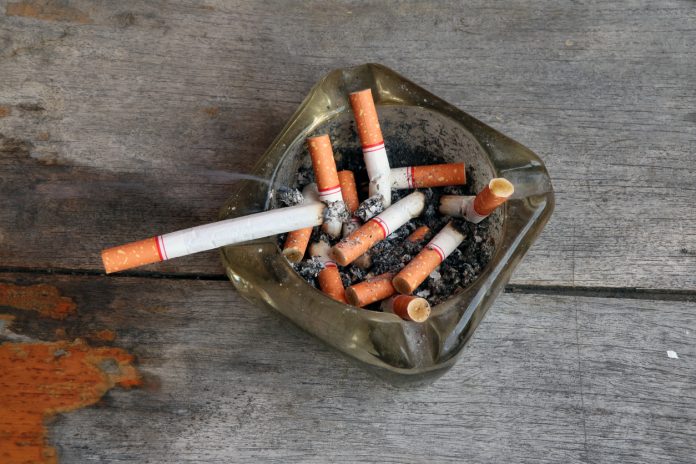 závislost na cigaretách a přestat kouřit